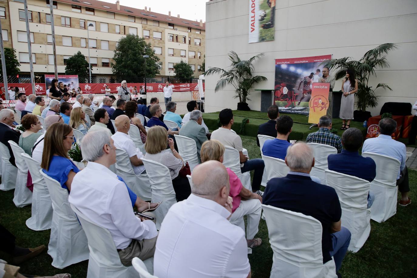 Fotos: Gala de entrega de los premios de la Delegación Provincial de Fútbol (4/5)