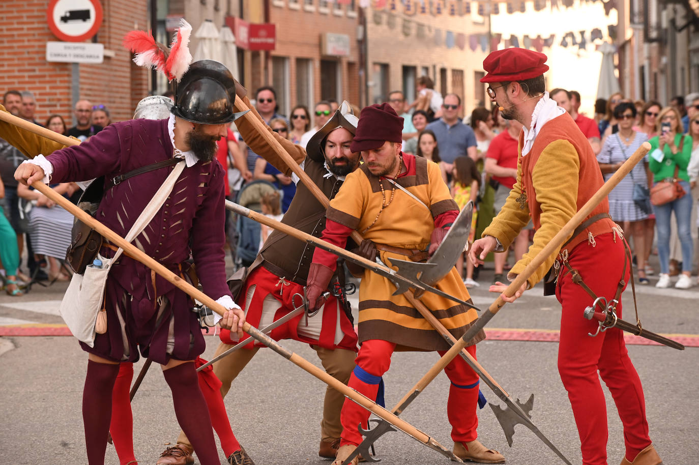 Fotos: Los Habsburgo se reencuentran en Mojados 500 años después