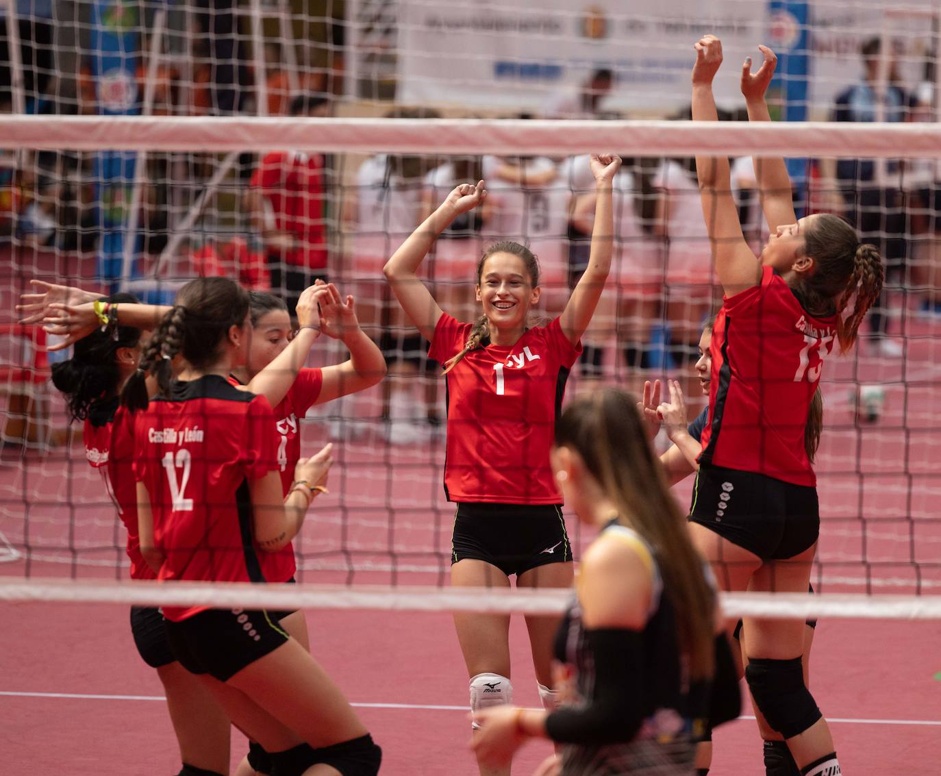 Fotos: Campeonato de selecciones autonómicas infantil y cadete de Voley