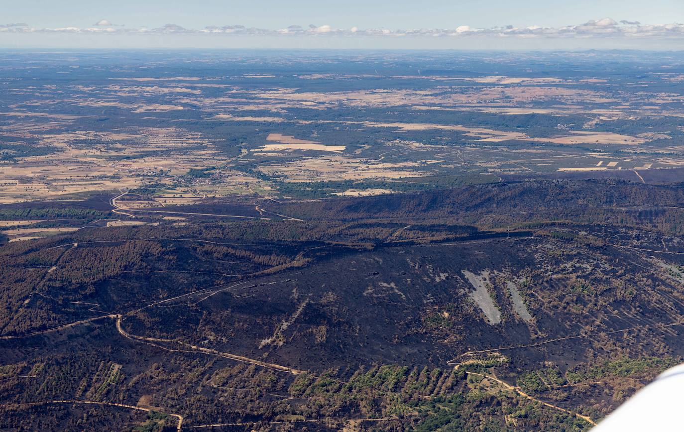 Vuelto en avioneta sobre la Sierra de la Culebra