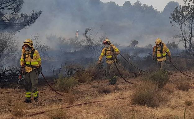 La Junta declara el nivel 2 de riesgo por el incendio forestal en Navafría