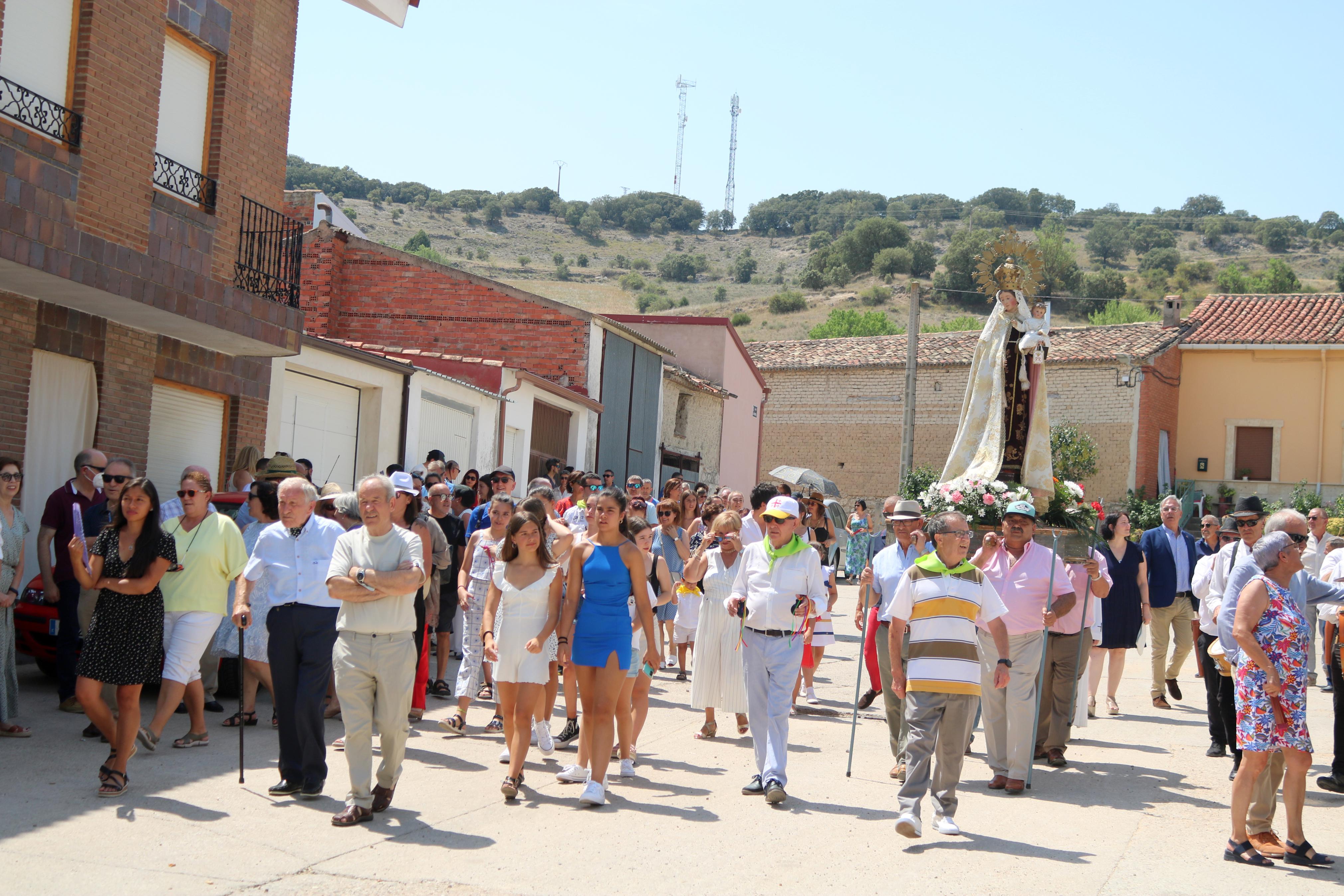 Cevico Navero celebró con todos los honores sus fiestas en honor de la Virgen del Carmen