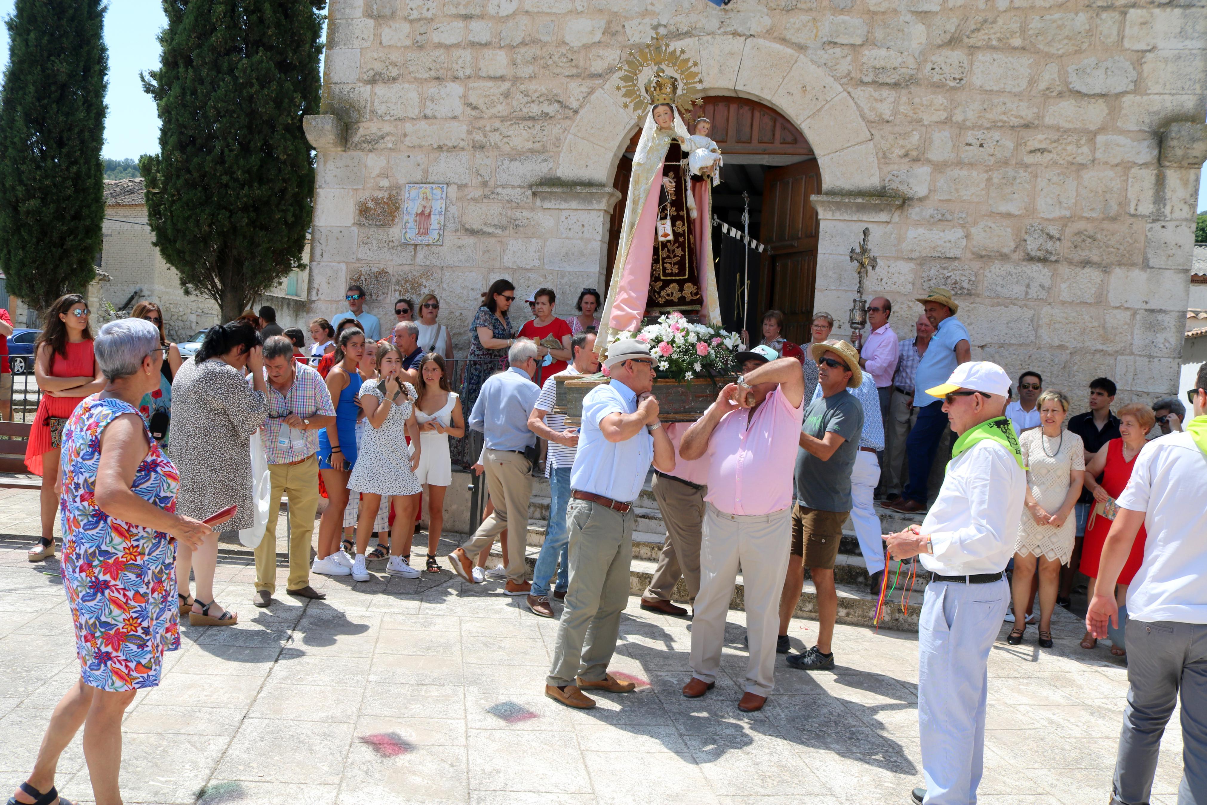 Cevico Navero celebró con todos los honores sus fiestas en honor de la Virgen del Carmen