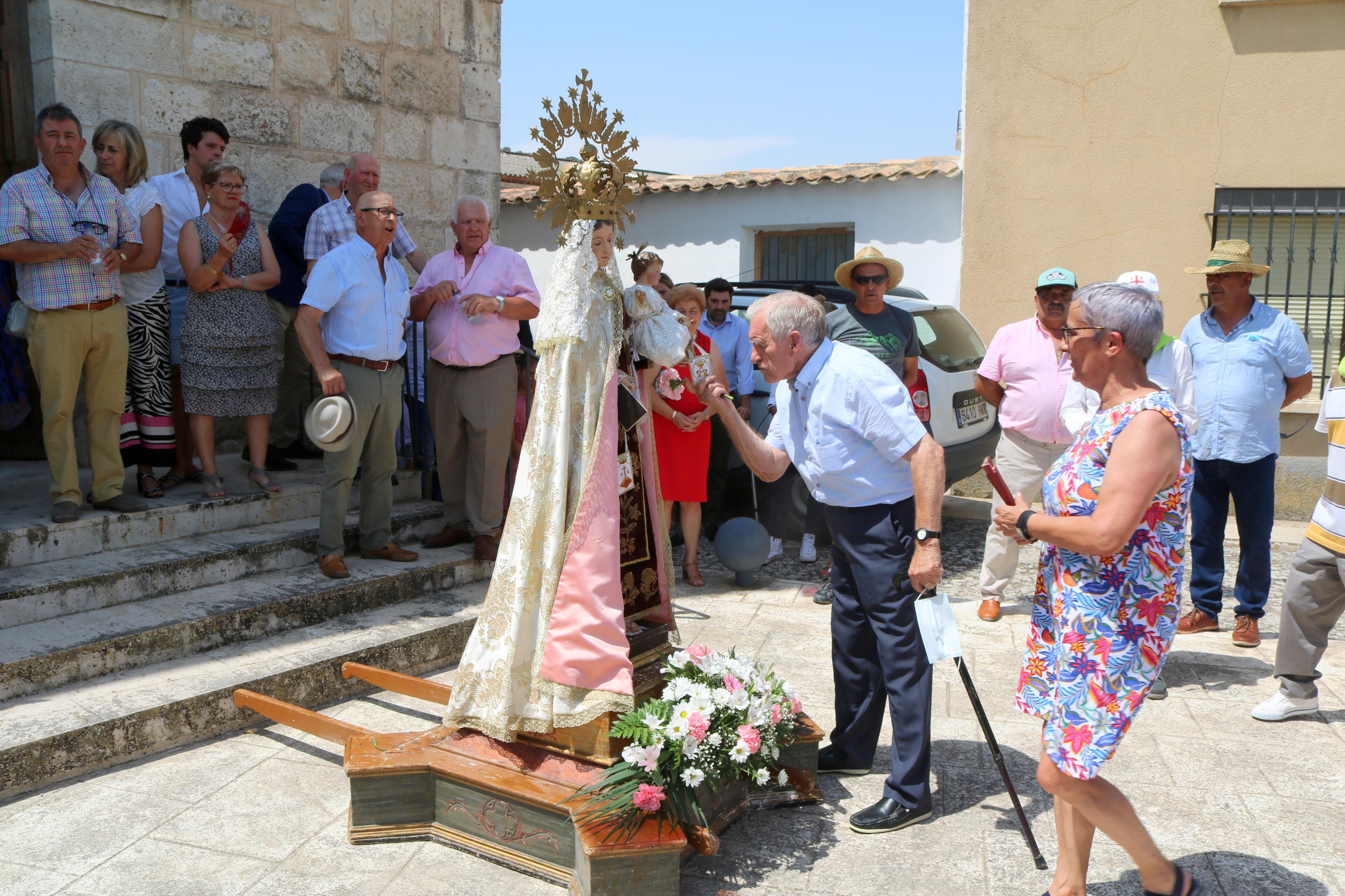 Cevico Navero celebró con todos los honores sus fiestas en honor de la Virgen del Carmen