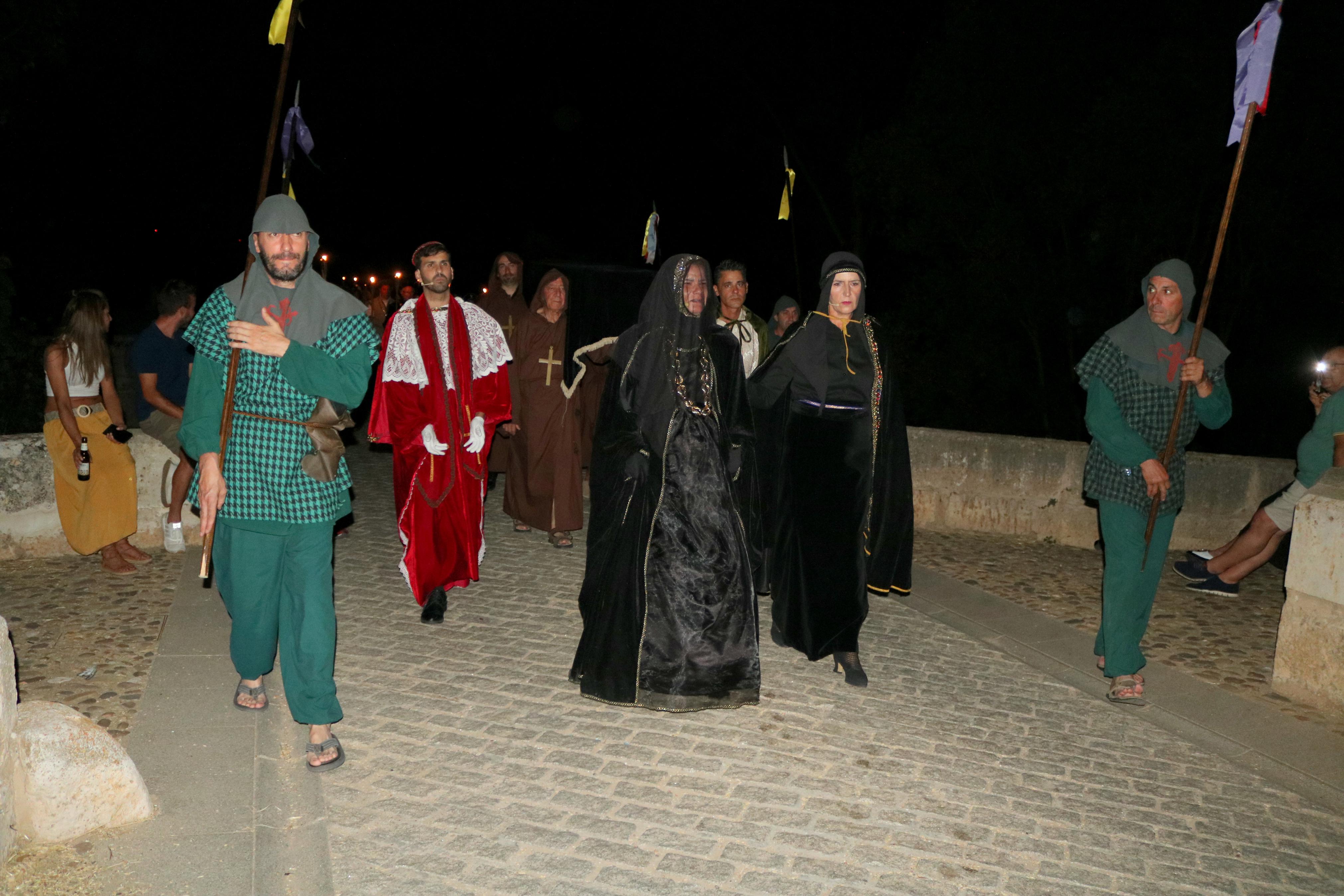 Torquemada recrea su historia con la representación del nacimiento de la infanta Catalina