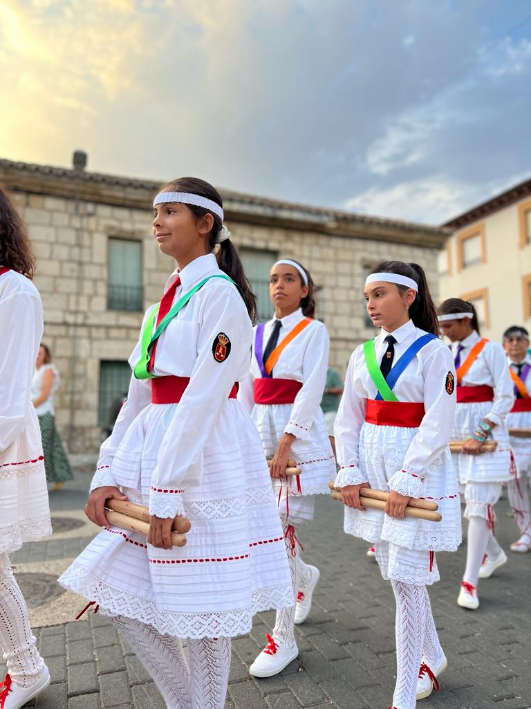 Villanubla celebra su XXV Muestra de Paloteo 'Mariano Pérez Lordén' 