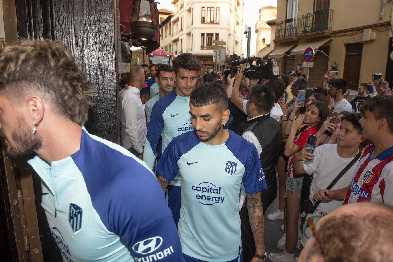 Llegada del Atlético de Madrid a Segovia.