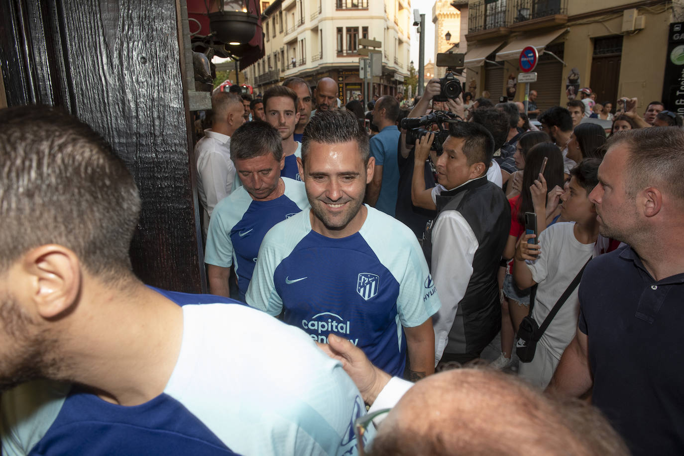 Llegada del Atlético de Madrid a Segovia.