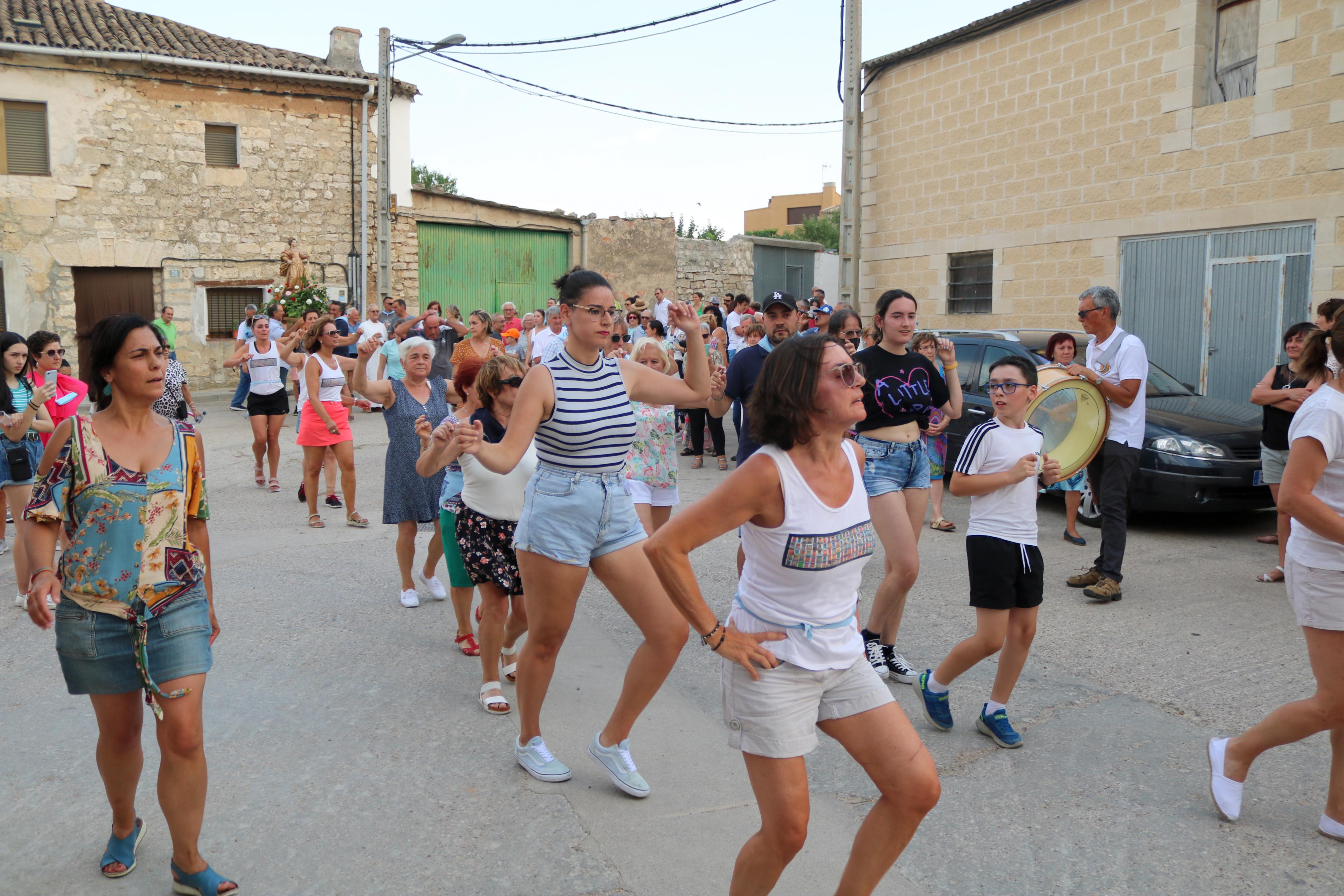 Las danzas son una de las señas de identidad de las fiestas de Villahán