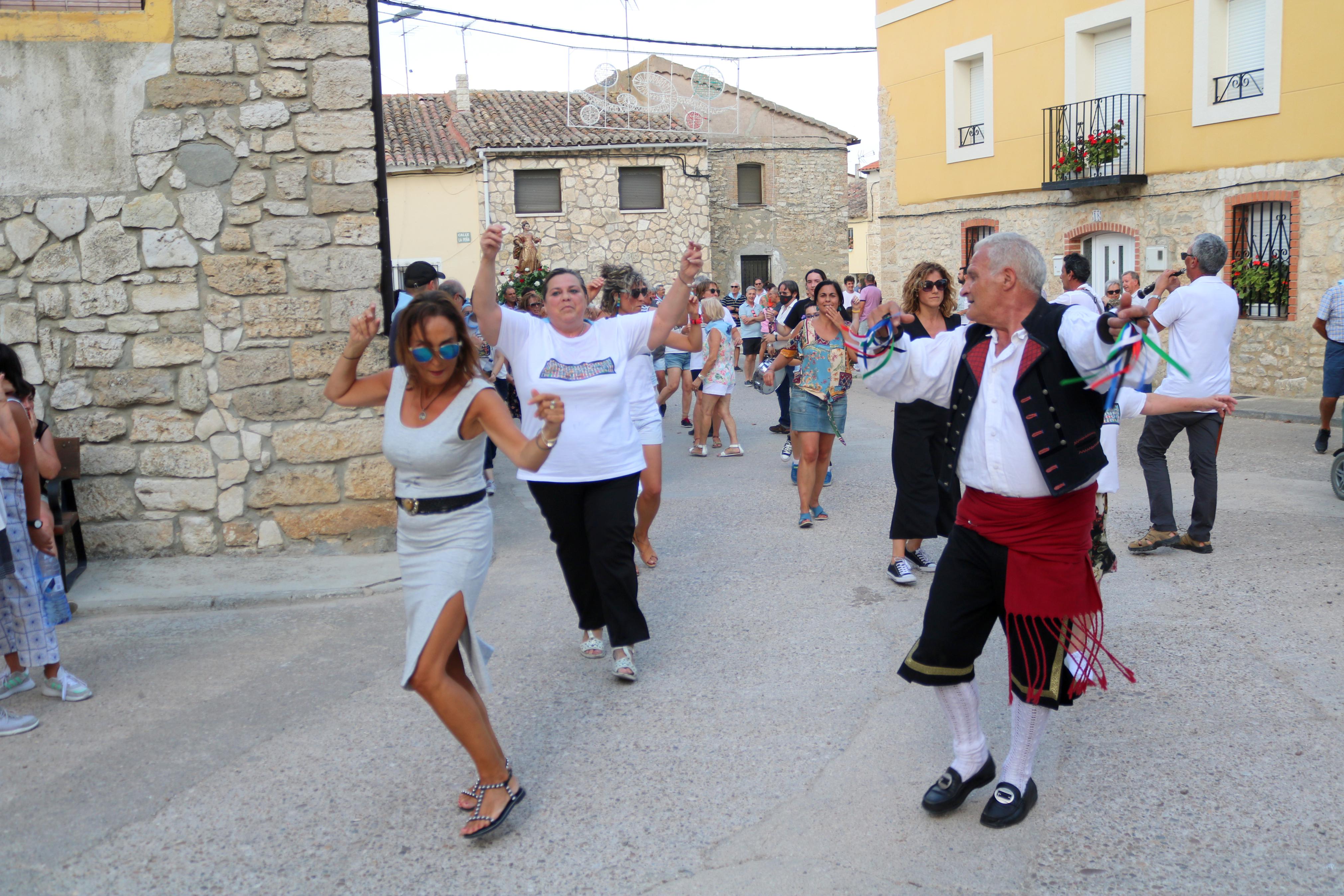 Las danzas son una de las señas de identidad de las fiestas de Villahán