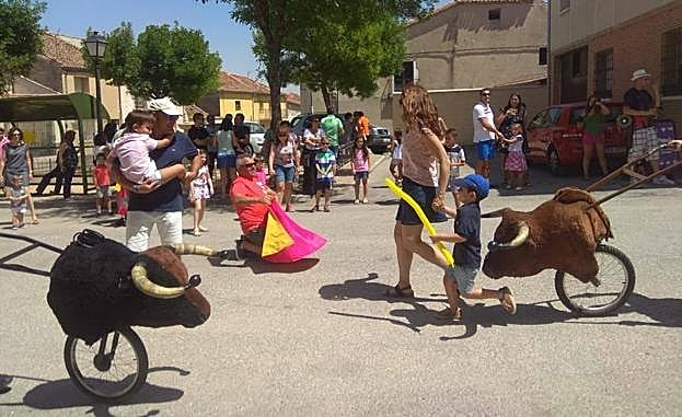 Encierros de carretones de la ganadería Tirotateiro en Valseca. 
