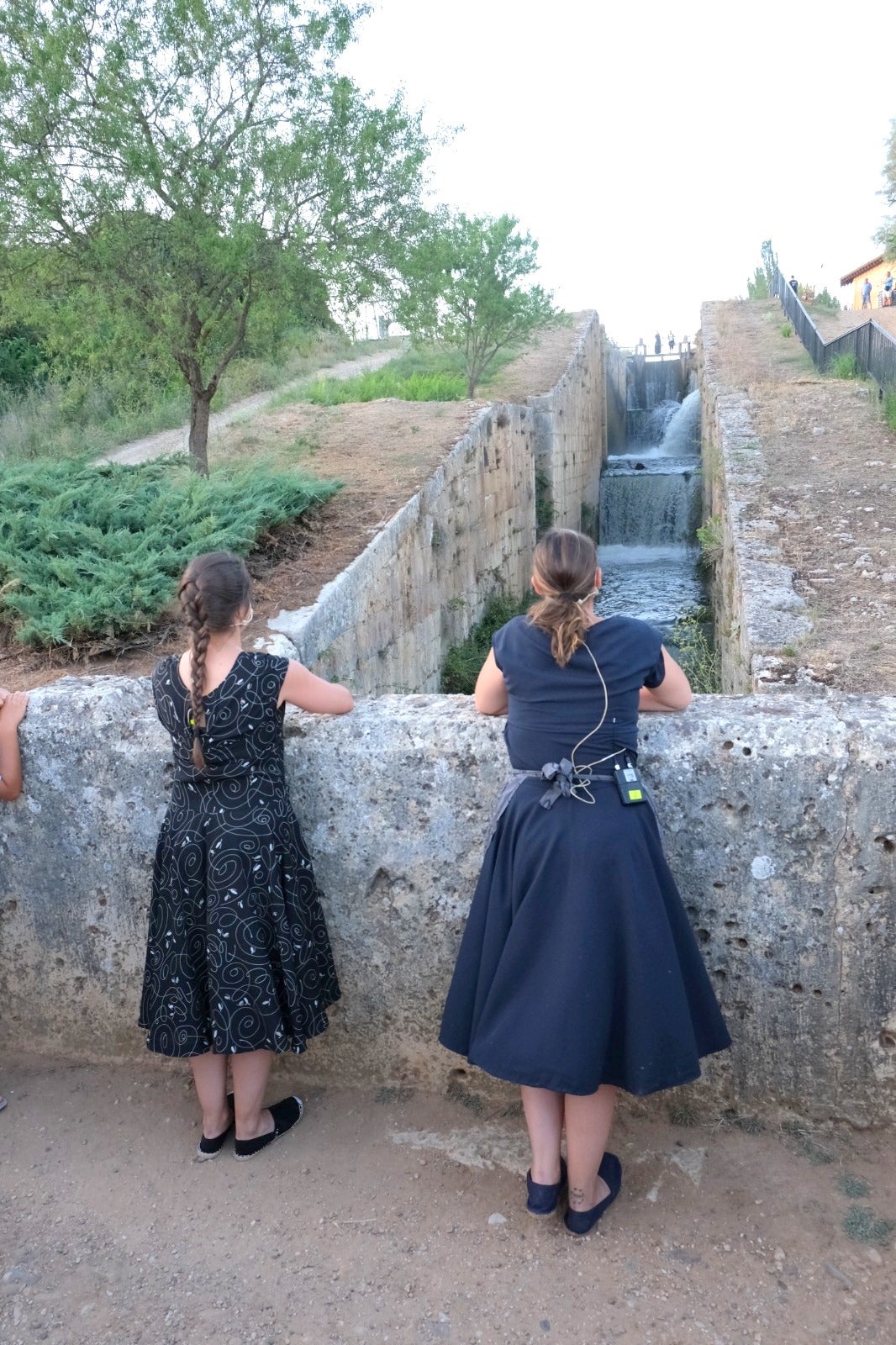 El Canal de Castilla fue el marco para la ruta teatralizada celebrada en Villamuriel de Cerrato