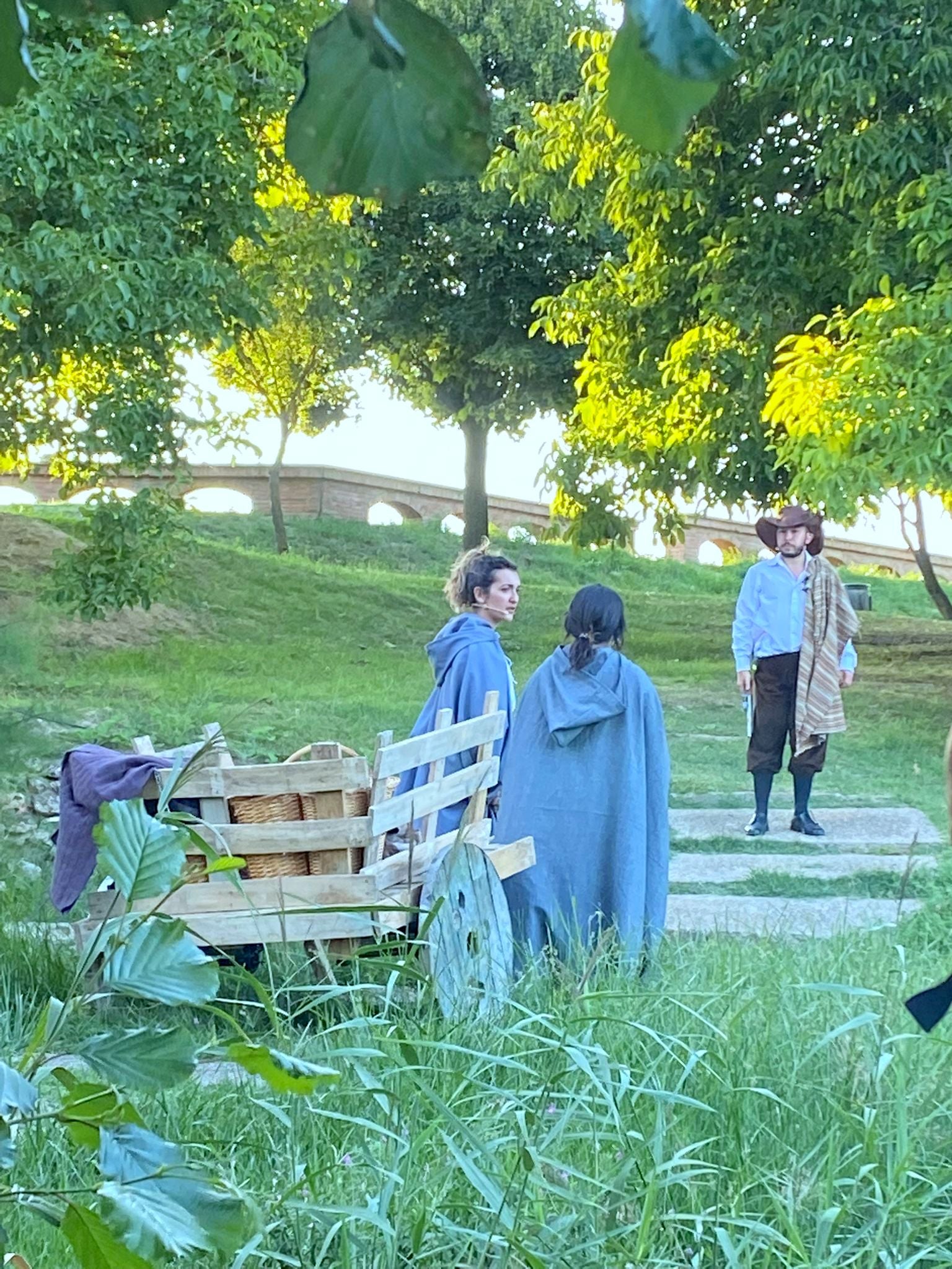 El Canal de Castilla fue el marco para la ruta teatralizada celebrada en Villamuriel de Cerrato