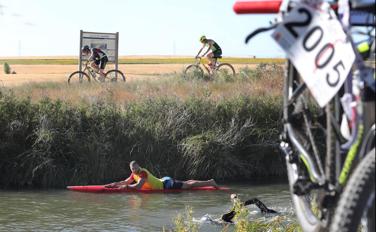 Triatlón disputado este sábado en Piña de Campos. 