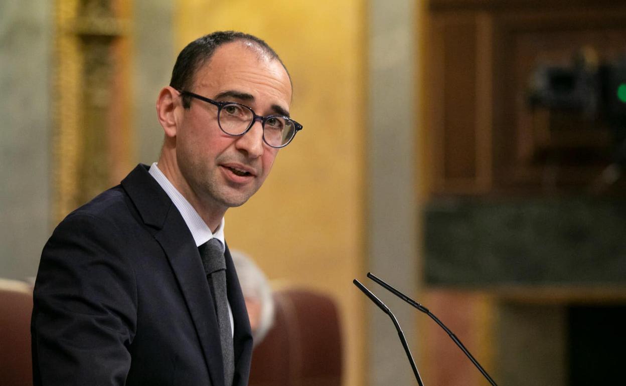 Serrada, en el Congreso.