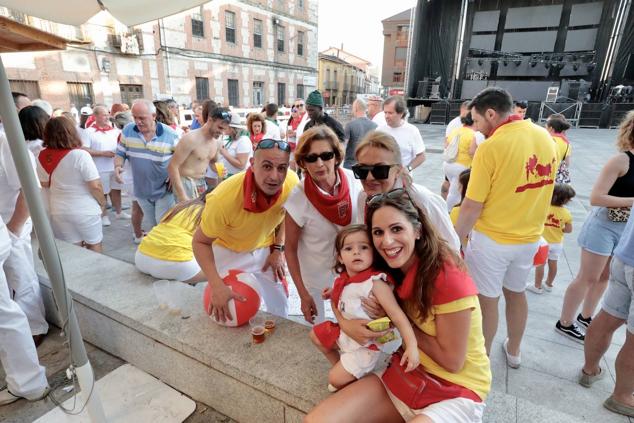 Fotos: Inicio de las fiestas en Íscar