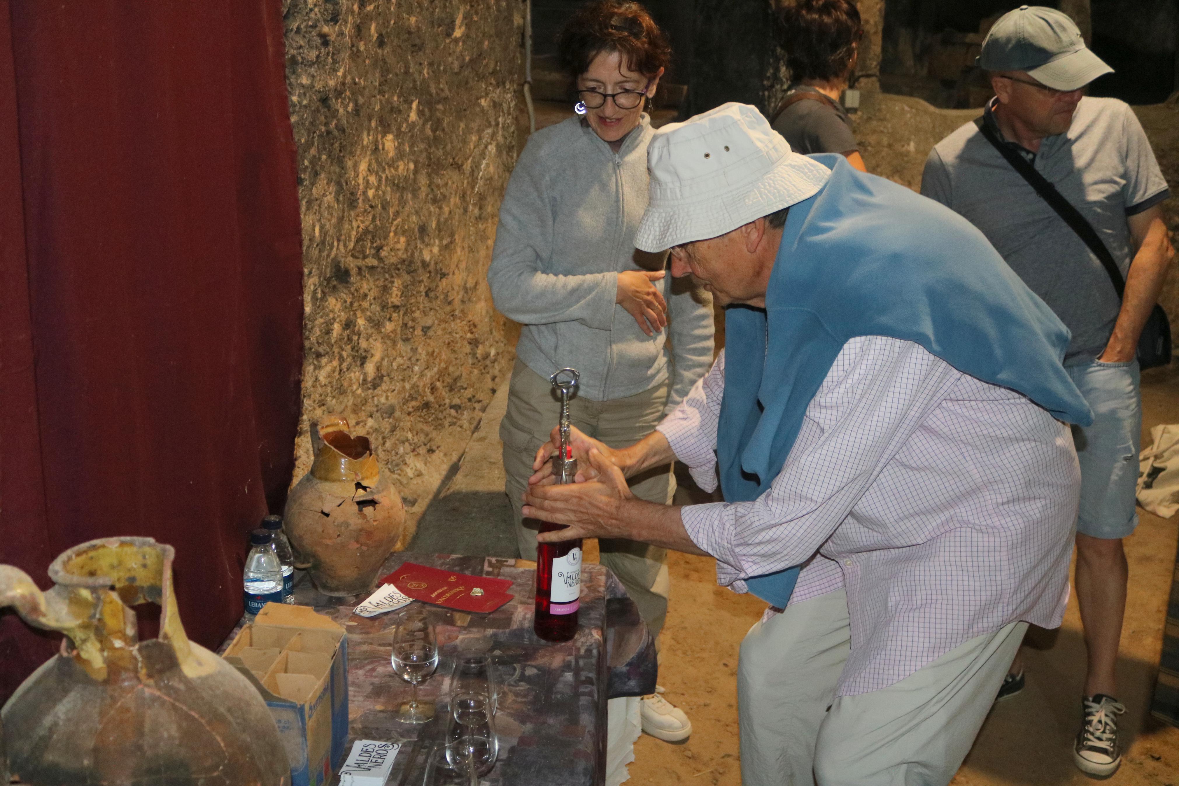El Barrio de Bodegas de Torquemada es un reclamo turístico en la localidad