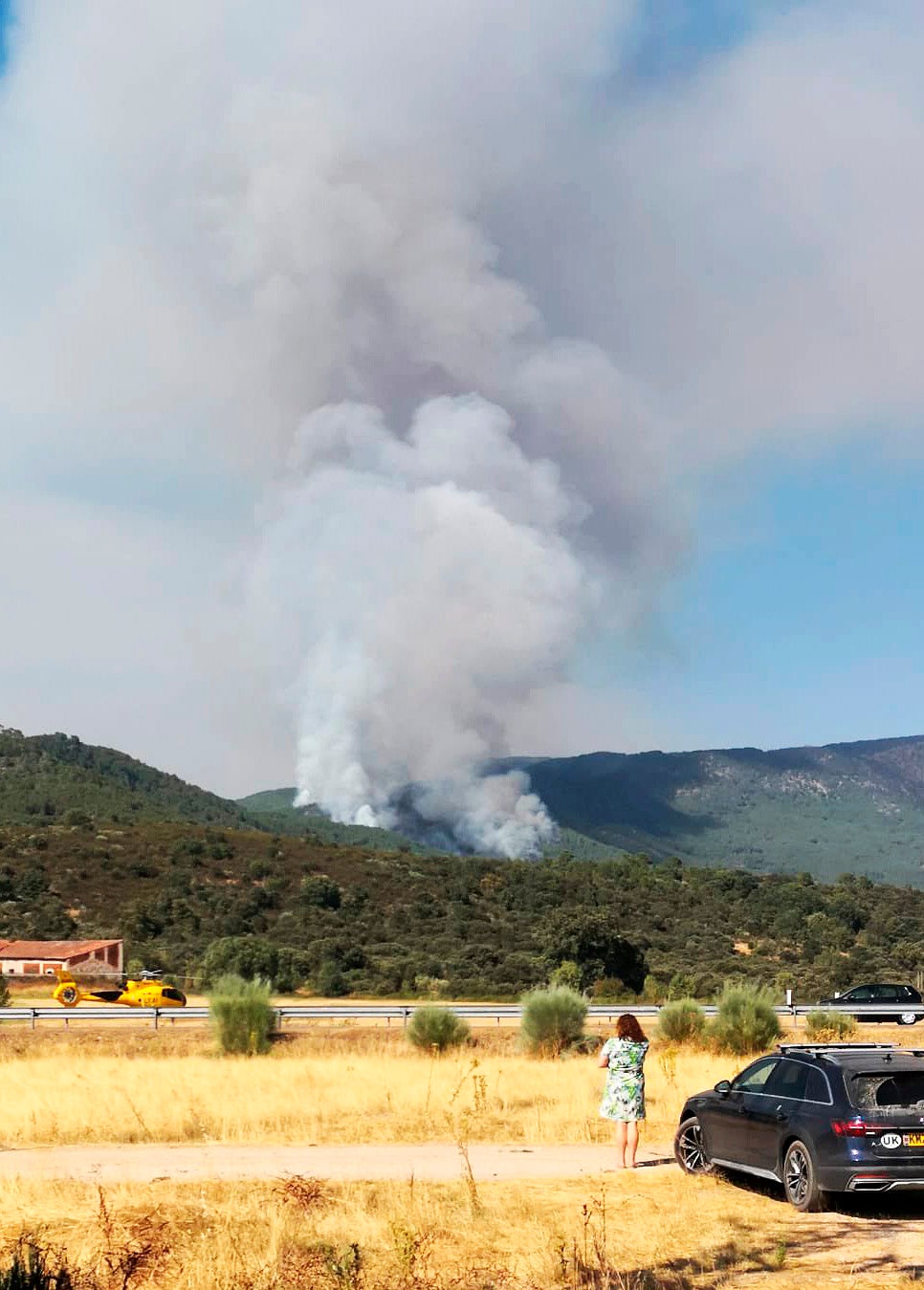 Fotos: Incendio en Santa Cruz del Valle