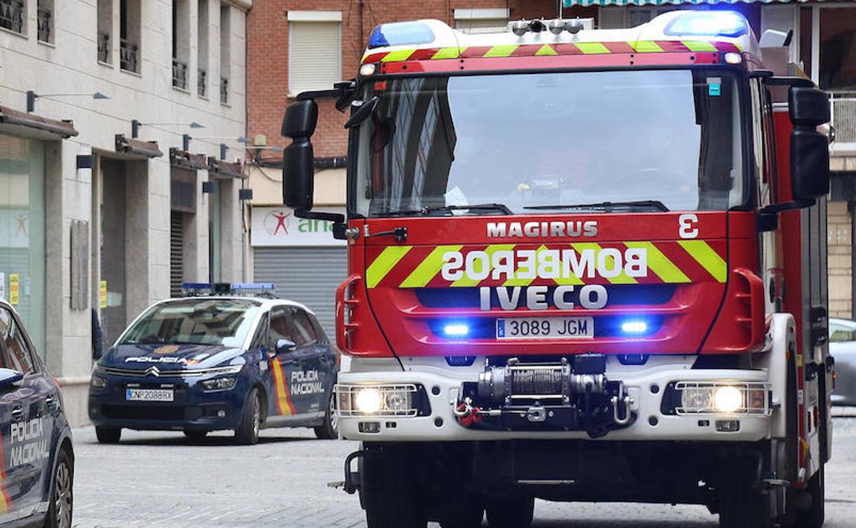 Intoxicados de carácter leve dos menores de 1 y 6 años en el incendio de una cocina en Palencia