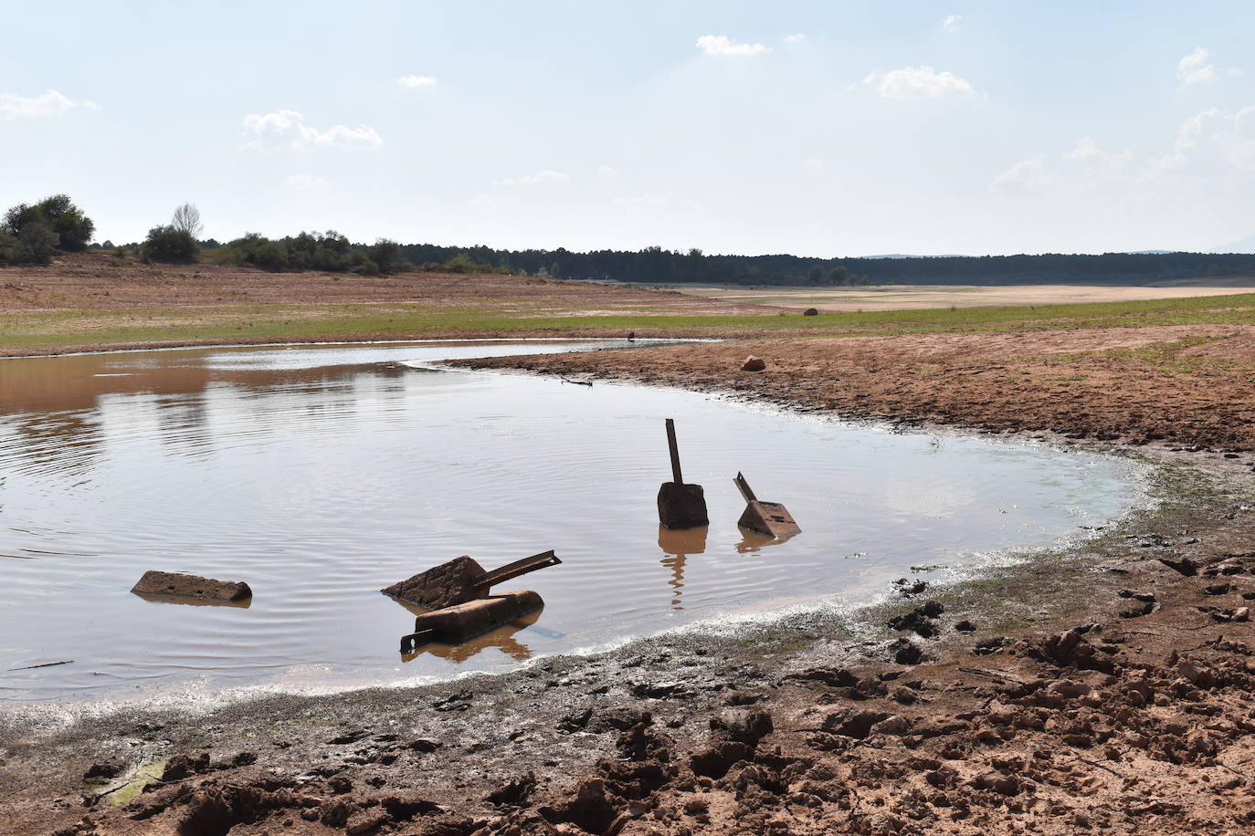 Fotos: La sequía muestra signos alarmantes en el pantano de Aguilar