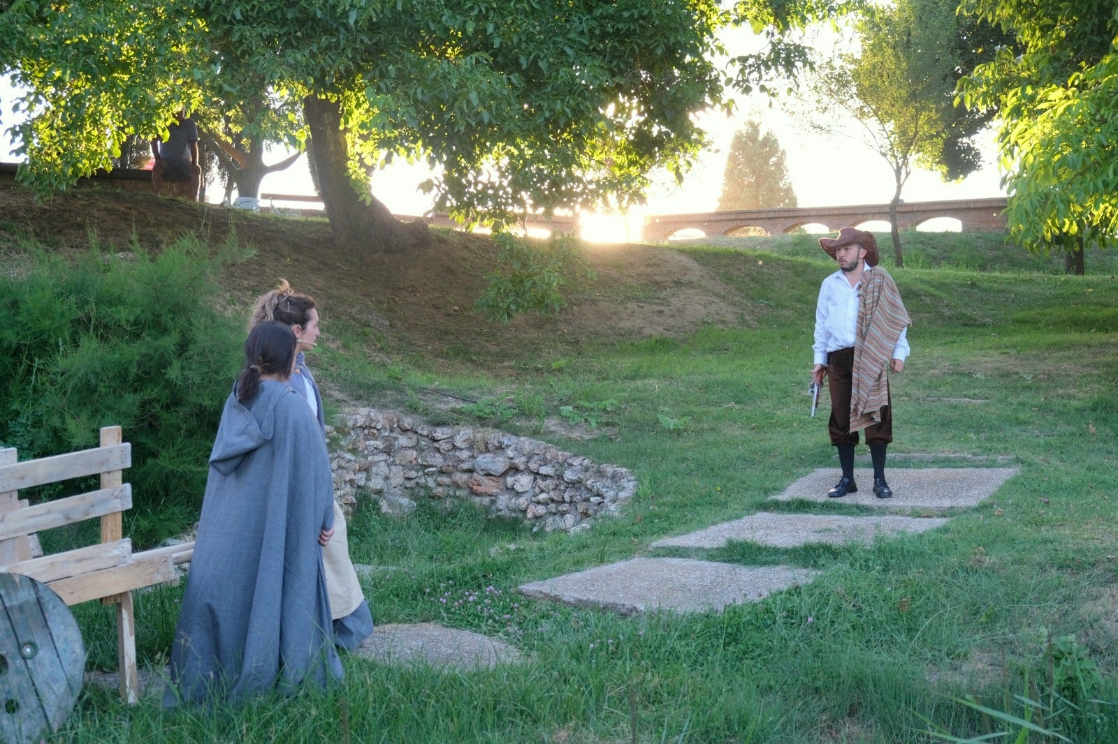 El Canal de Castilla fue el margo elegido para la ruta teatralizada en Villamuriel de Cerrato