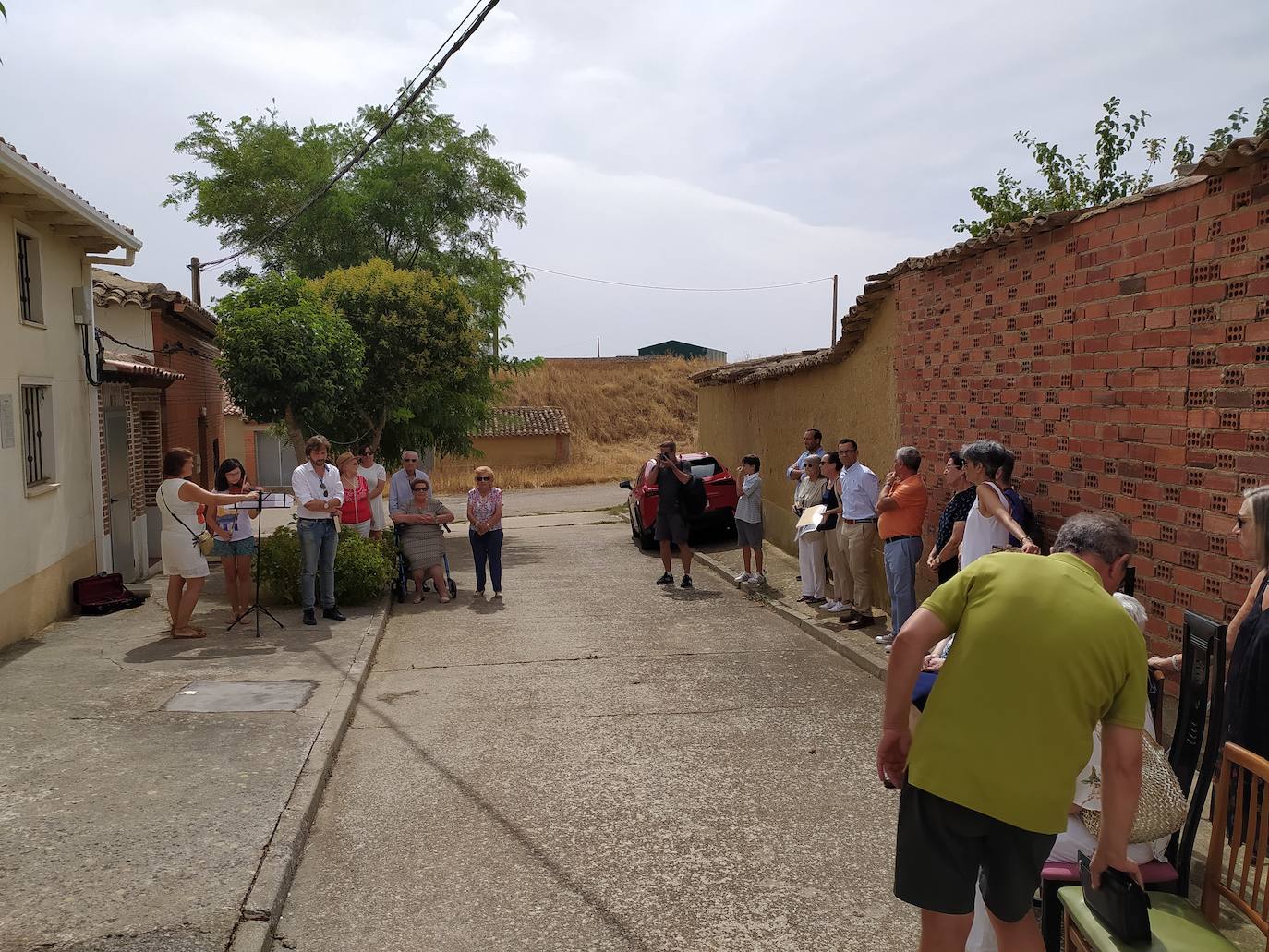 Fotos: El homenaje de Palazuelo de Vedija al vecino que murió en un campo de concentración nazi