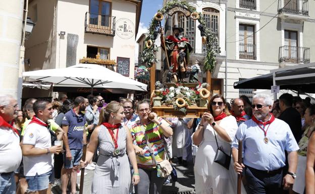 Peñafiel, encierro, capea y procesión