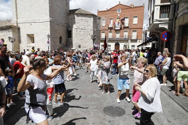 Fotos: Los vecinos de Peñafiel honran a San Roque