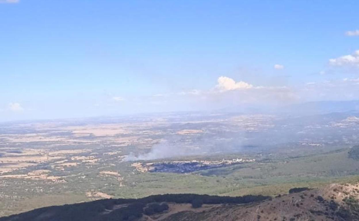 Declarado un incendio forestal de nivel dos en Linares de Riofrío