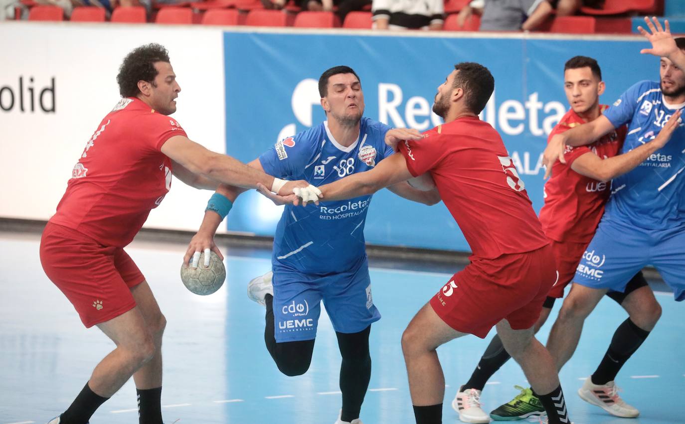 Fotos: El partido amistoso entre el Recoletas y El Haly