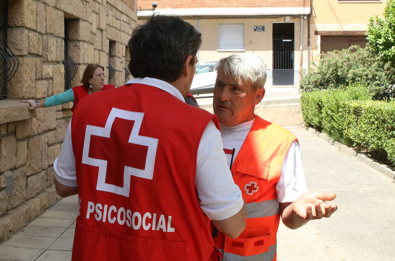 Dispositivo de búsqueda del joven desaparecido en Cantalejo. FOTO ANTONIO DE TORRE