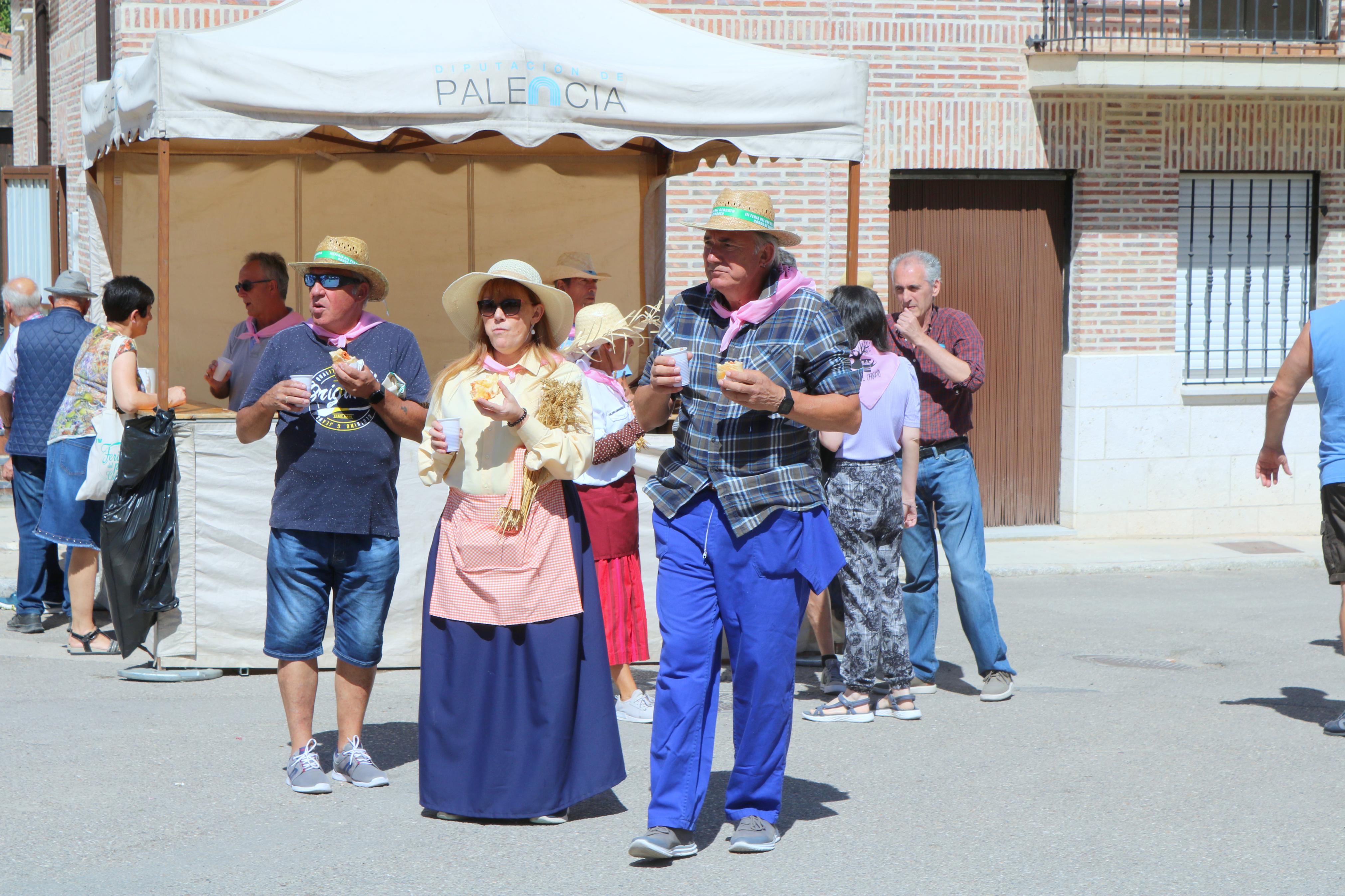 Vecinos y visitantes se volcaron con la Feria del Pan celebrada en Cobos de Cerrato