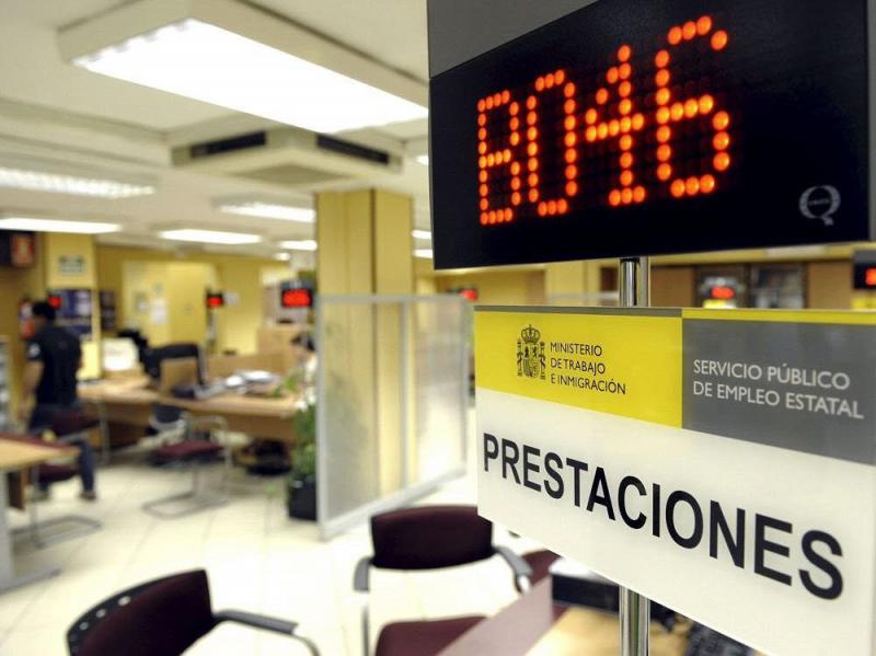 Interior de una oficina de empleo.