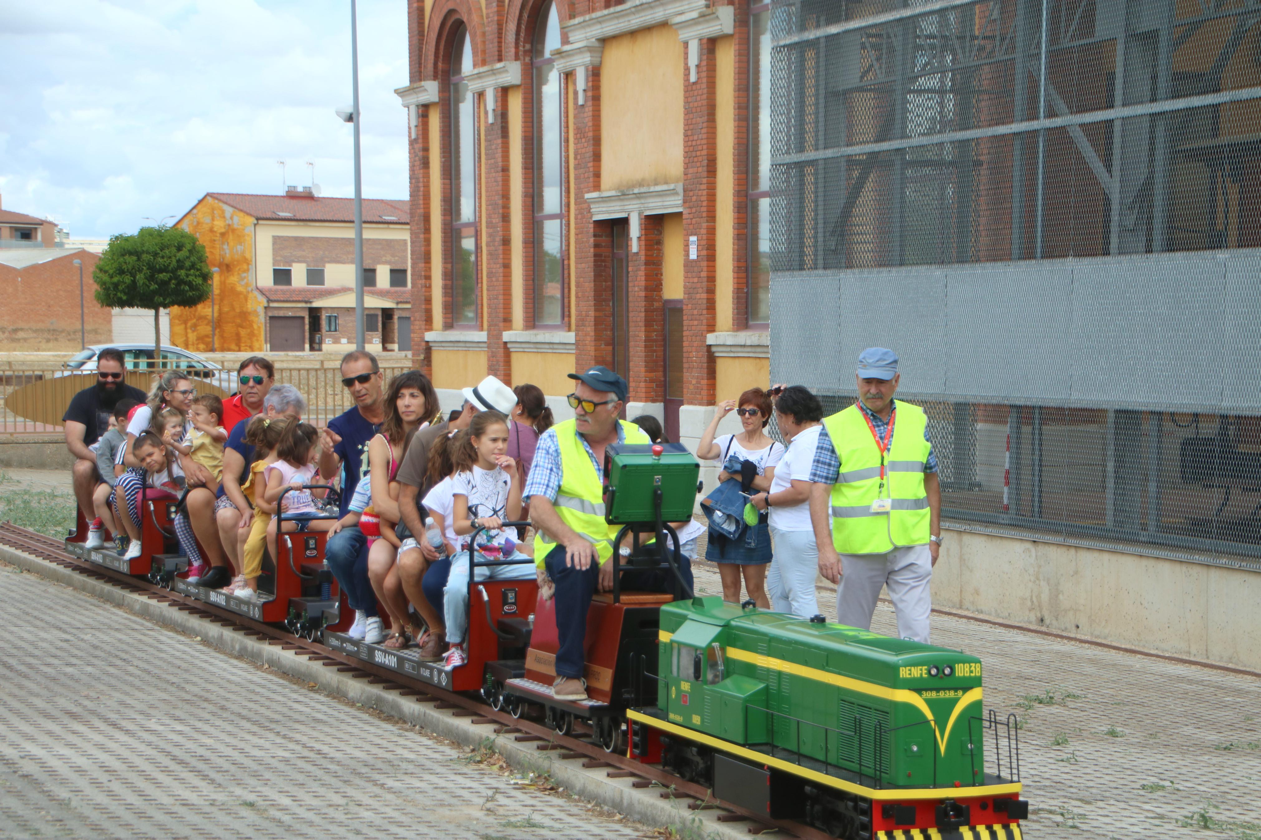 Venta de Baños ha disfrutado de varios actos ferroviarios durante las Fiestas de Santa Rosa de Lima