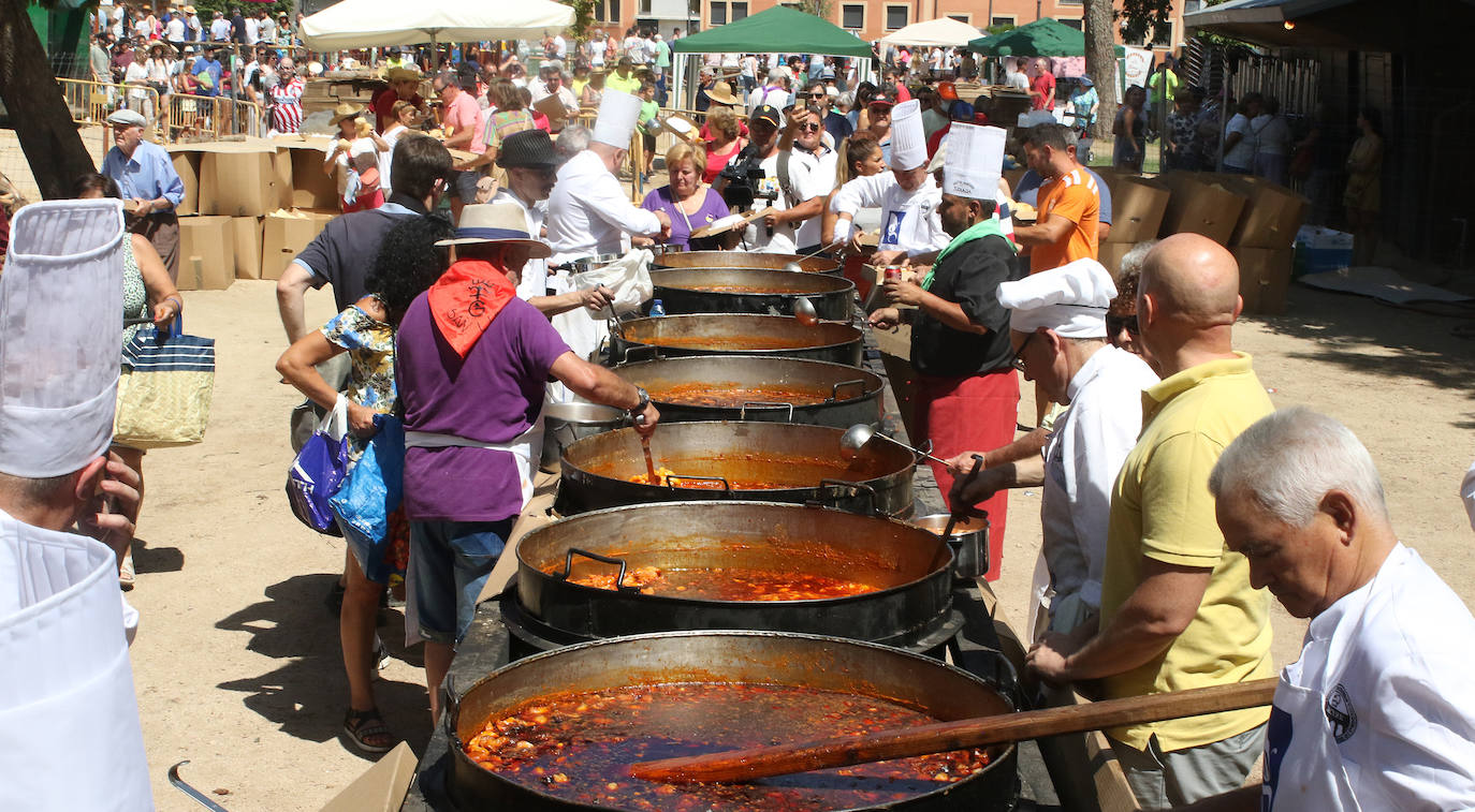 Tradicional judiada en las fiestas de La Granja de San Ildefonso. 