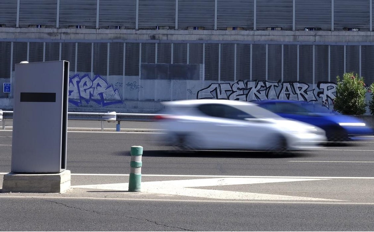 La DGT instalará 300 nuevos radares en España: estas son las zonas donde se multará