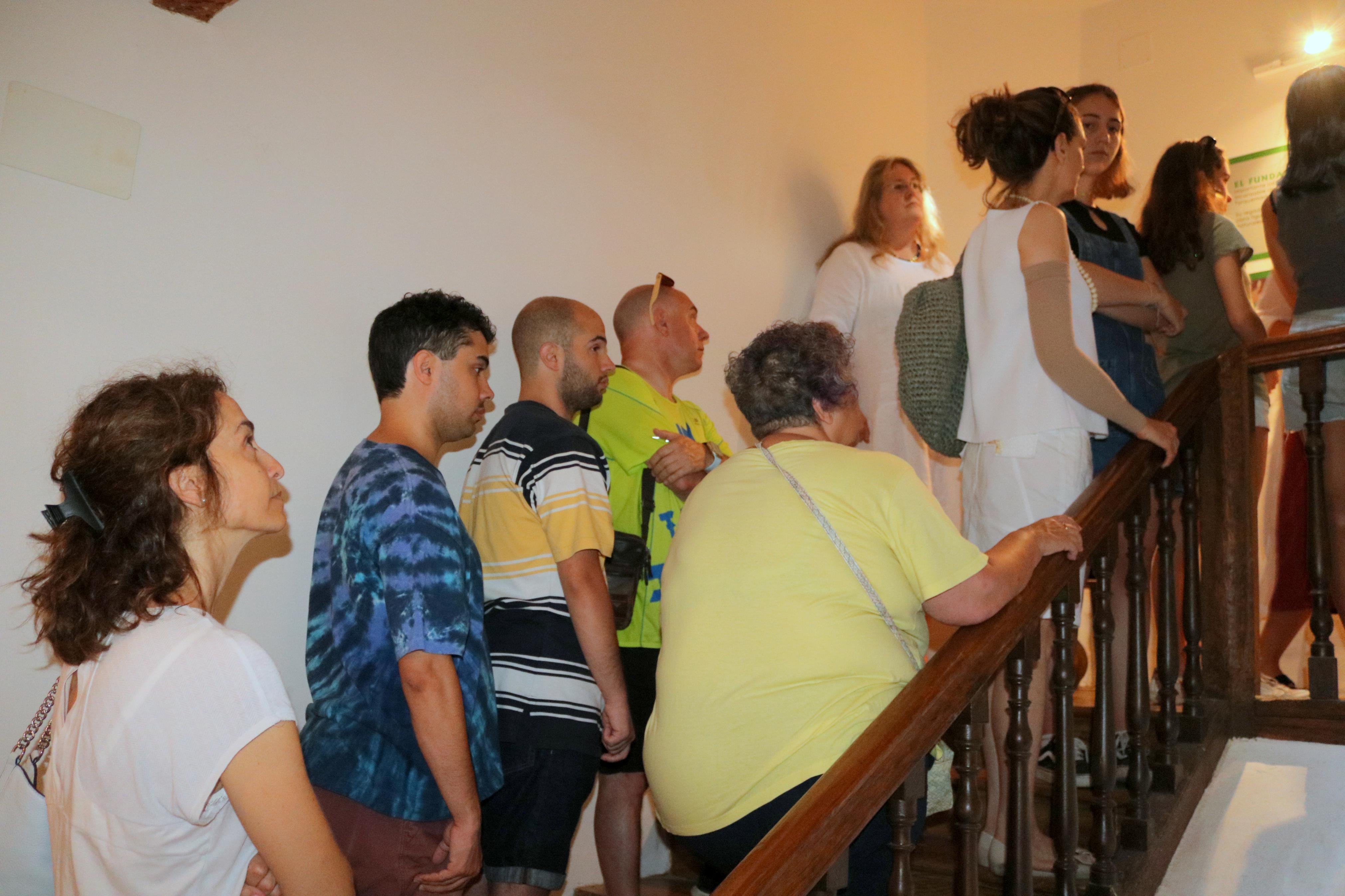 Vecinos y visitantes llenan los pases de las visitas teatralizadas por Torquemada