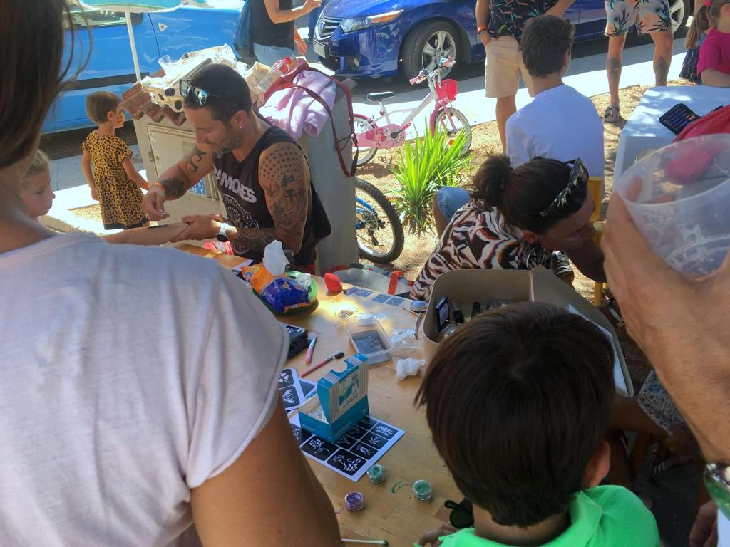 Cevico Navero contó con varios artesanos y productores alimentarios de la comarca