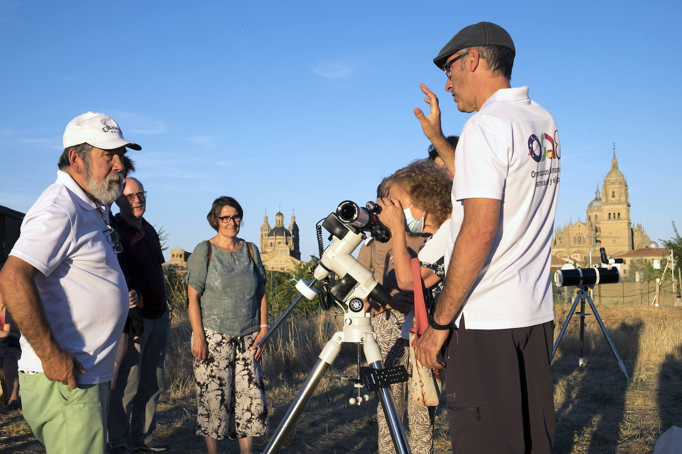 Unas 3.400 personas participan en las observaciones astronómicas de este verano en Salamanca