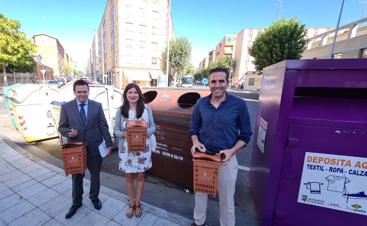 Imagen de la presentación de los nuevos contenedores.