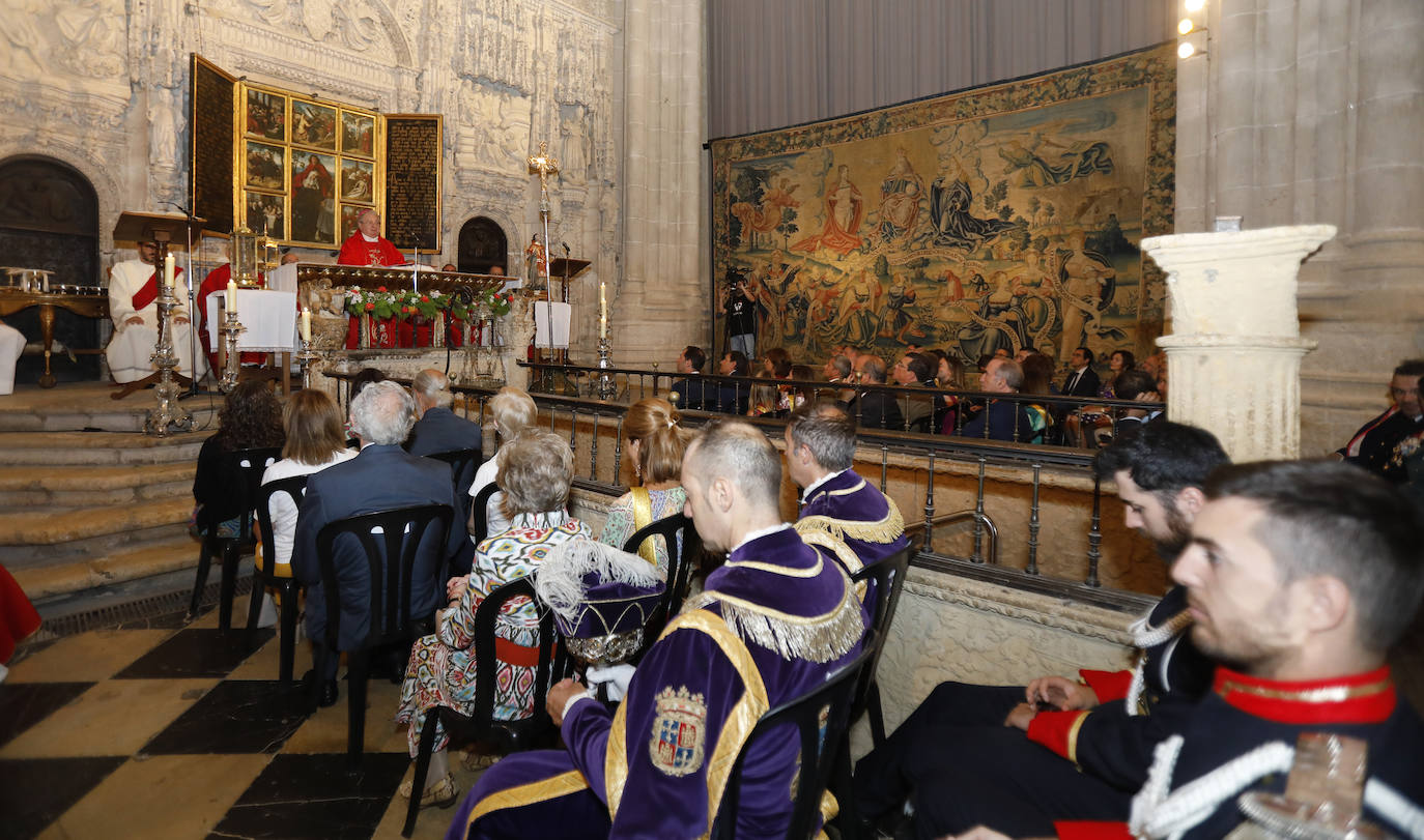 Fotos: El trascoro de la Catedral se queda pequeño para celebrar el día de San Antolín