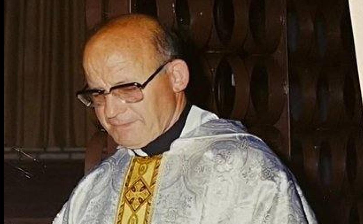 El sacerdote vallisoletano Crescenciano Saravia. 