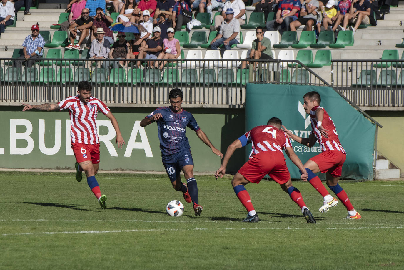 Partido entre la Segoviana y el Atlético de Madrid B.