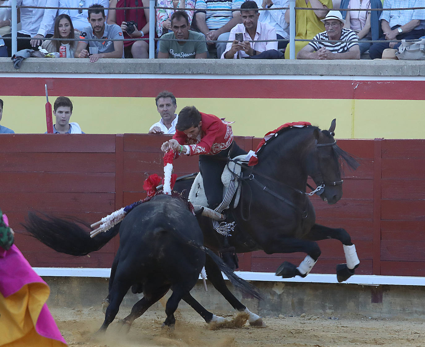 Fotos: Corrida de rejones de San Antolín