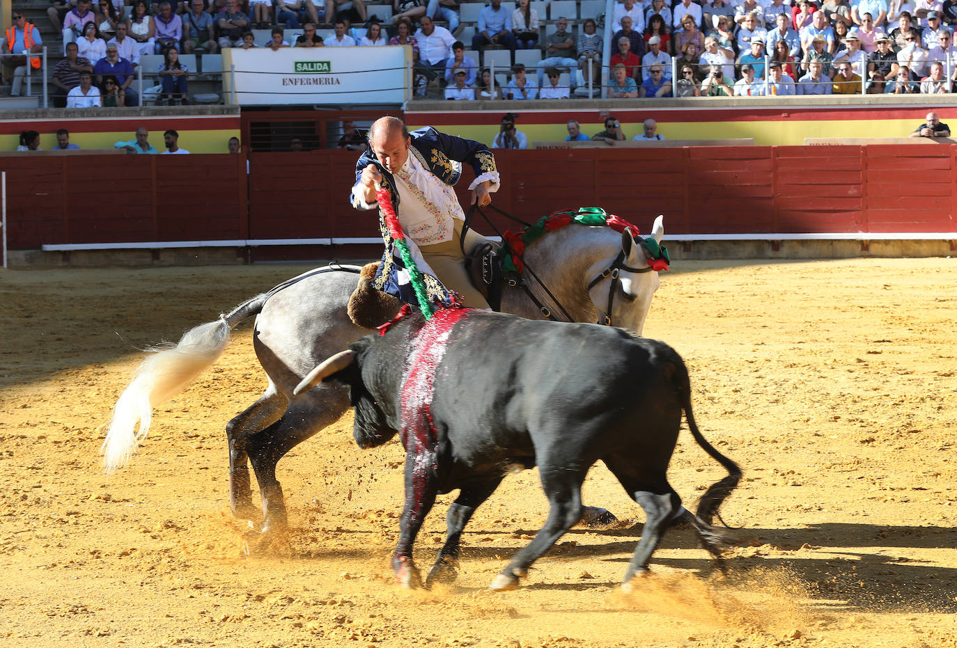 Fotos: Corrida de rejones de San Antolín