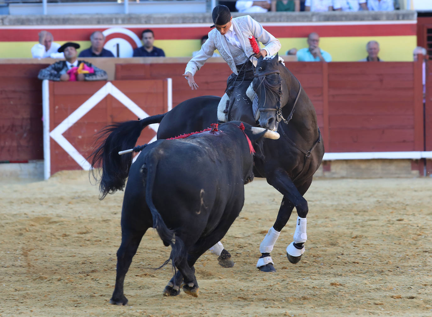 Fotos: Corrida de rejones de San Antolín