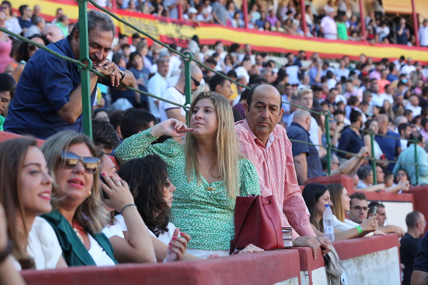 Fotos: Búscate en las gradas de la plaza de toros de Valladolid (2/3)