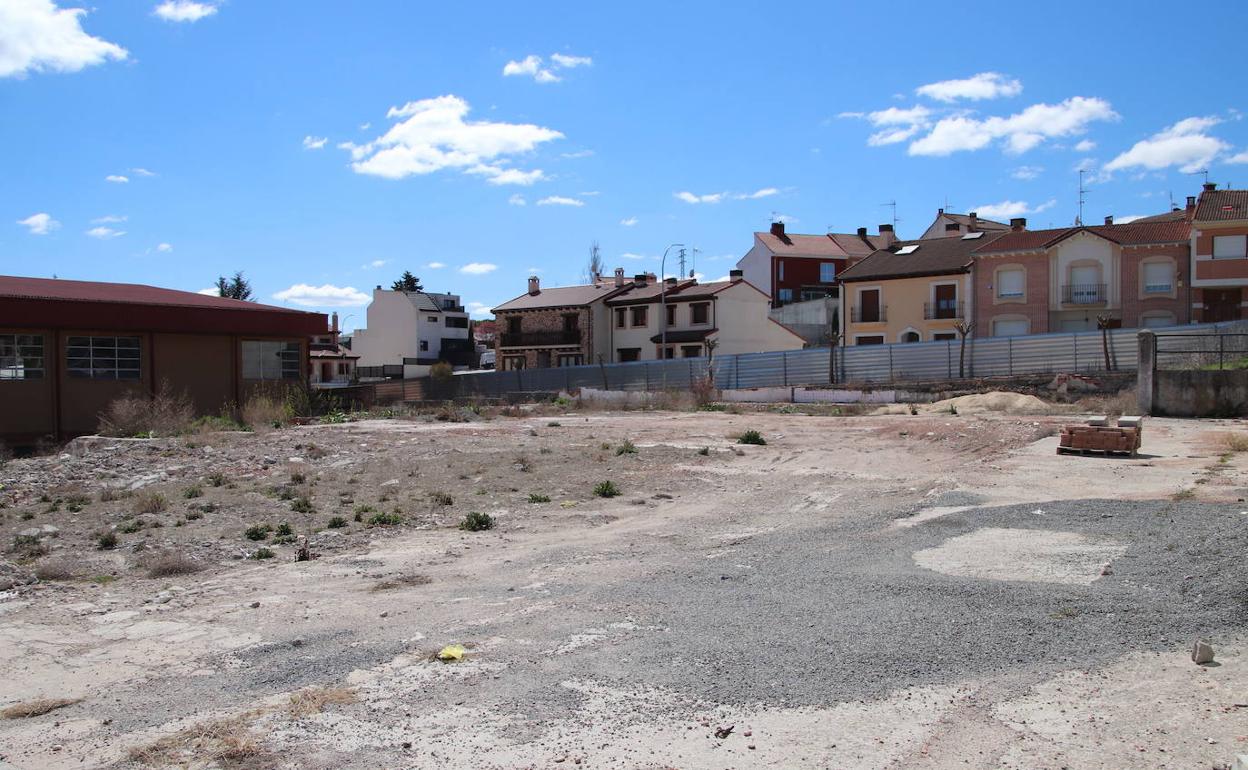 Parcela del futuro centro de salud de Cuéllar.