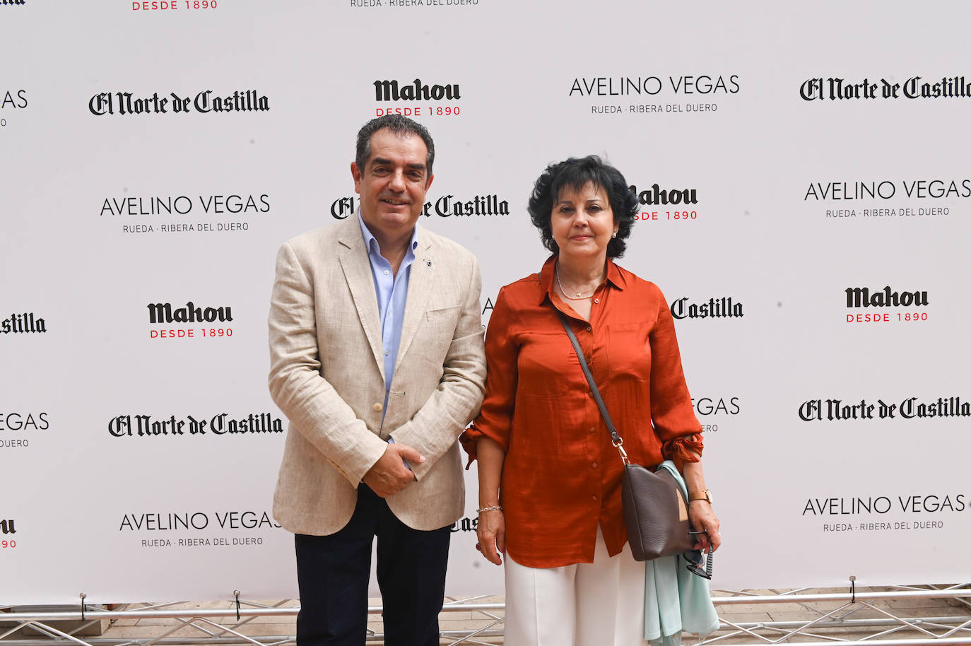 Juan Carlos Nieto y Mercedes García, de Ader Taxi Comercial.