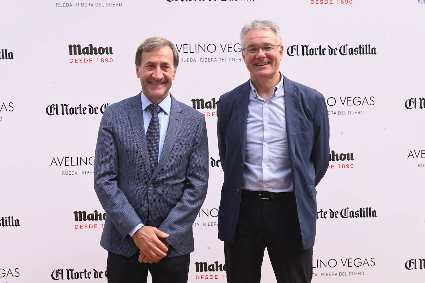El rector de la Universidad Isabel I de Castilla, Alberto Gómez Barahona; y José Antonio Gaite, director de la fundación de la universidad